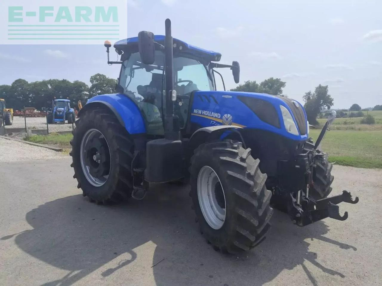 New Holland t7 230 ac - Traktori: kuva New Holland t7 230 ac - Traktori New Holland t7 230 ac - Traktori: kuva New Holland t7 230 ac - Traktori