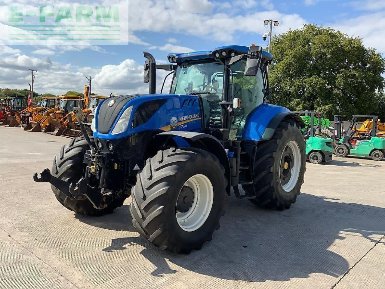 New Holland t7.260 tractor (st23278) - Traktori: kuva New Holland t7.260 tractor (st23278) - Traktori New Holland t7.260 tractor (st23278) - Traktori: kuva New Holland t7.260 tractor (st23278) - Traktori