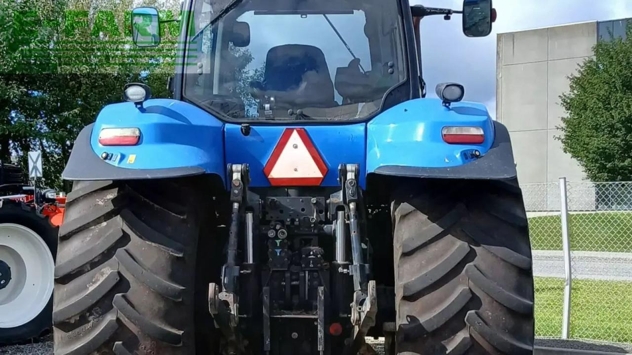 New Holland t8.330 - Traktori: kuva New Holland t8.330 - Traktori New Holland t8.330 - Traktori: kuva New Holland t8.330 - Traktori