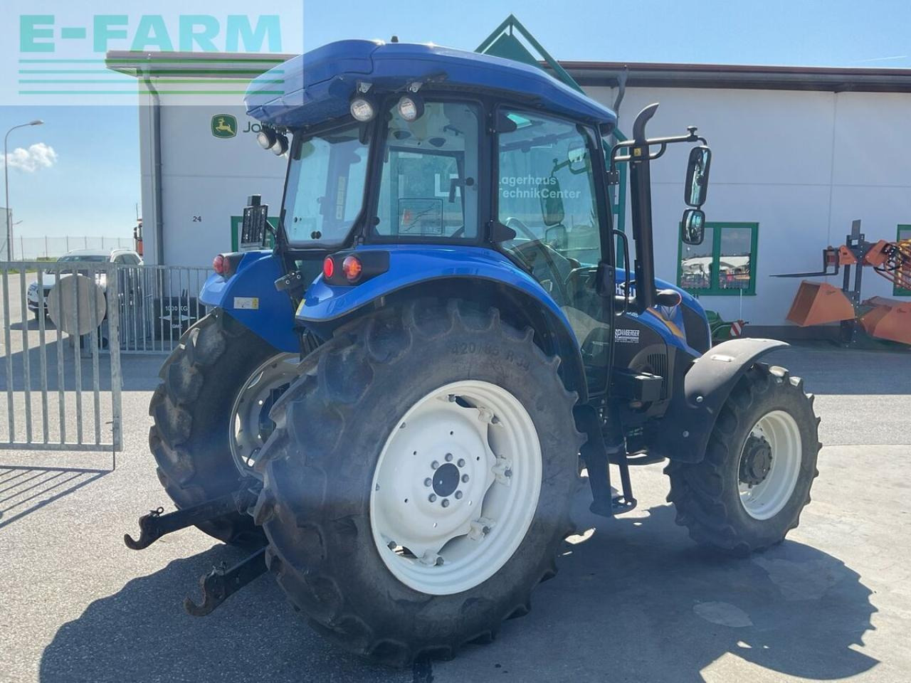New Holland td5.85 - Traktori: kuva New Holland td5.85 - Traktori New Holland td5.85 - Traktori: kuva New Holland td5.85 - Traktori