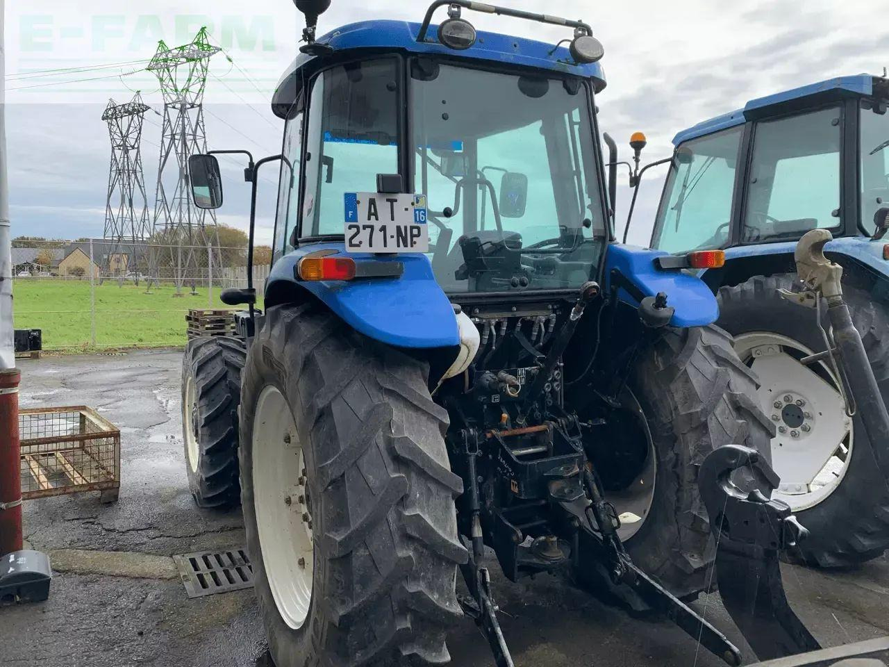 New Holland td5040 - Traktori: kuva New Holland td5040 - Traktori New Holland td5040 - Traktori: kuva New Holland td5040 - Traktori