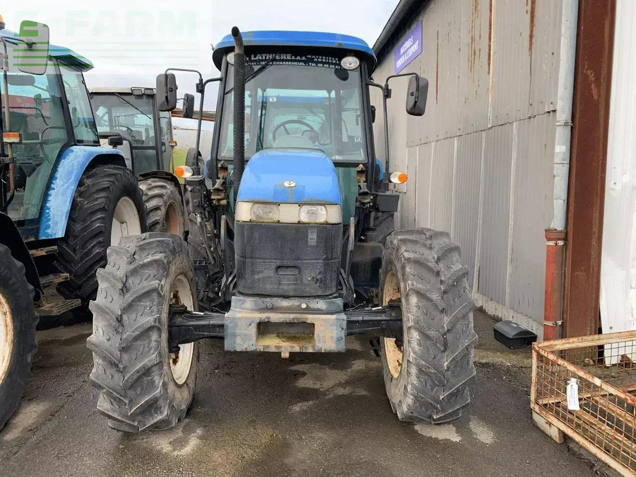 New Holland td5040 - Traktori: kuva New Holland td5040 - Traktori New Holland td5040 - Traktori: kuva New Holland td5040 - Traktori