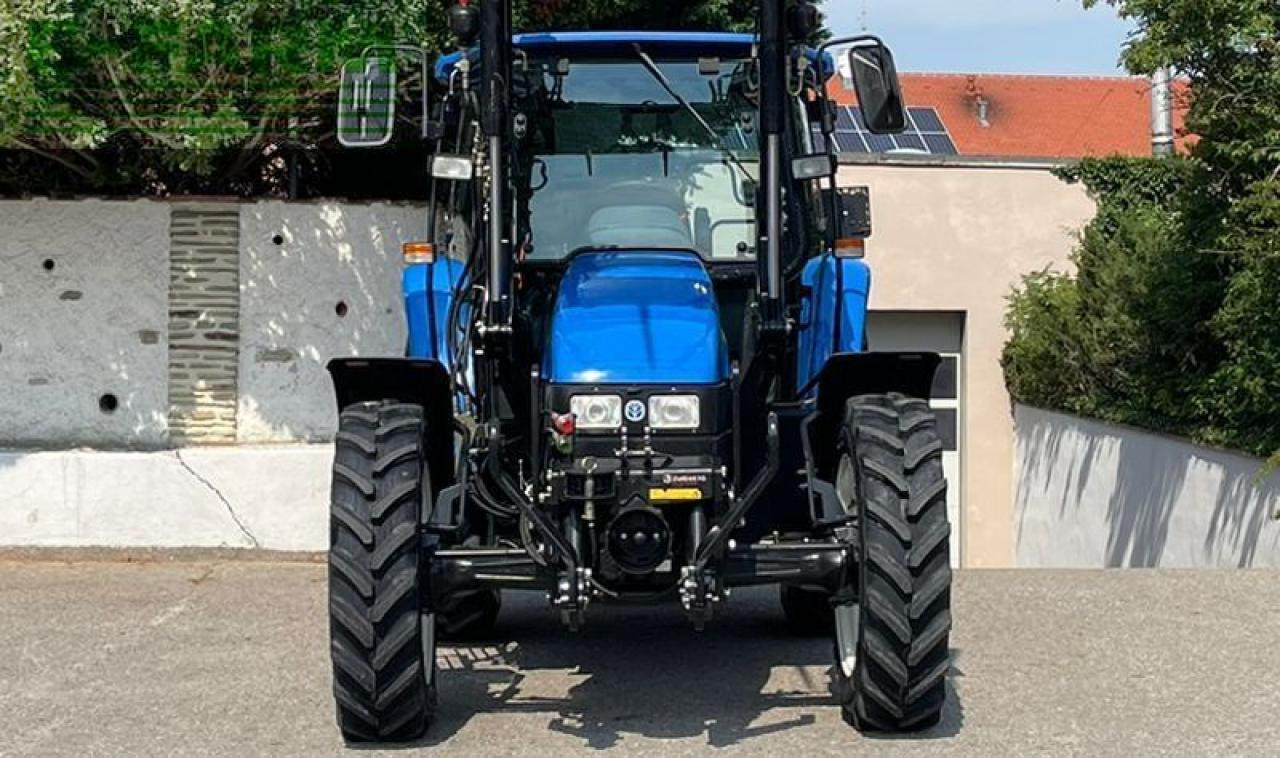 New Holland tl100 (4wd) - Traktori: kuva New Holland tl100 (4wd) - Traktori New Holland tl100 (4wd) - Traktori: kuva New Holland tl100 (4wd) - Traktori