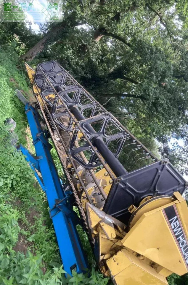 New Holland tx66 sl - Leikkuupuimuri: kuva New Holland tx66 sl - Leikkuupuimuri New Holland tx66 sl - Leikkuupuimuri: kuva New Holland tx66 sl - Leikkuupuimuri