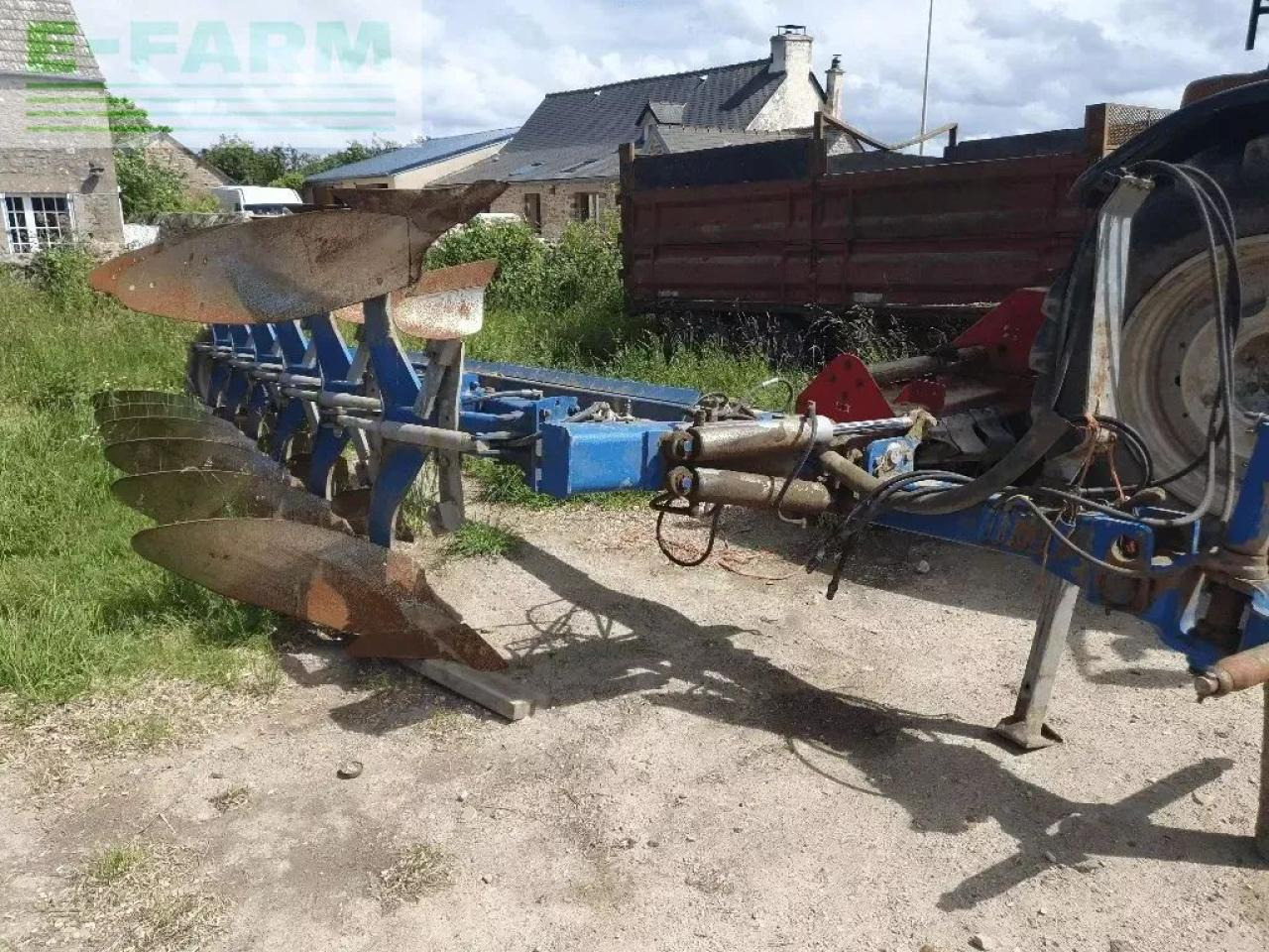 Överum 6 corps - Aura: kuva Överum 6 corps - Aura Överum 6 corps - Aura: kuva Överum 6 corps - Aura