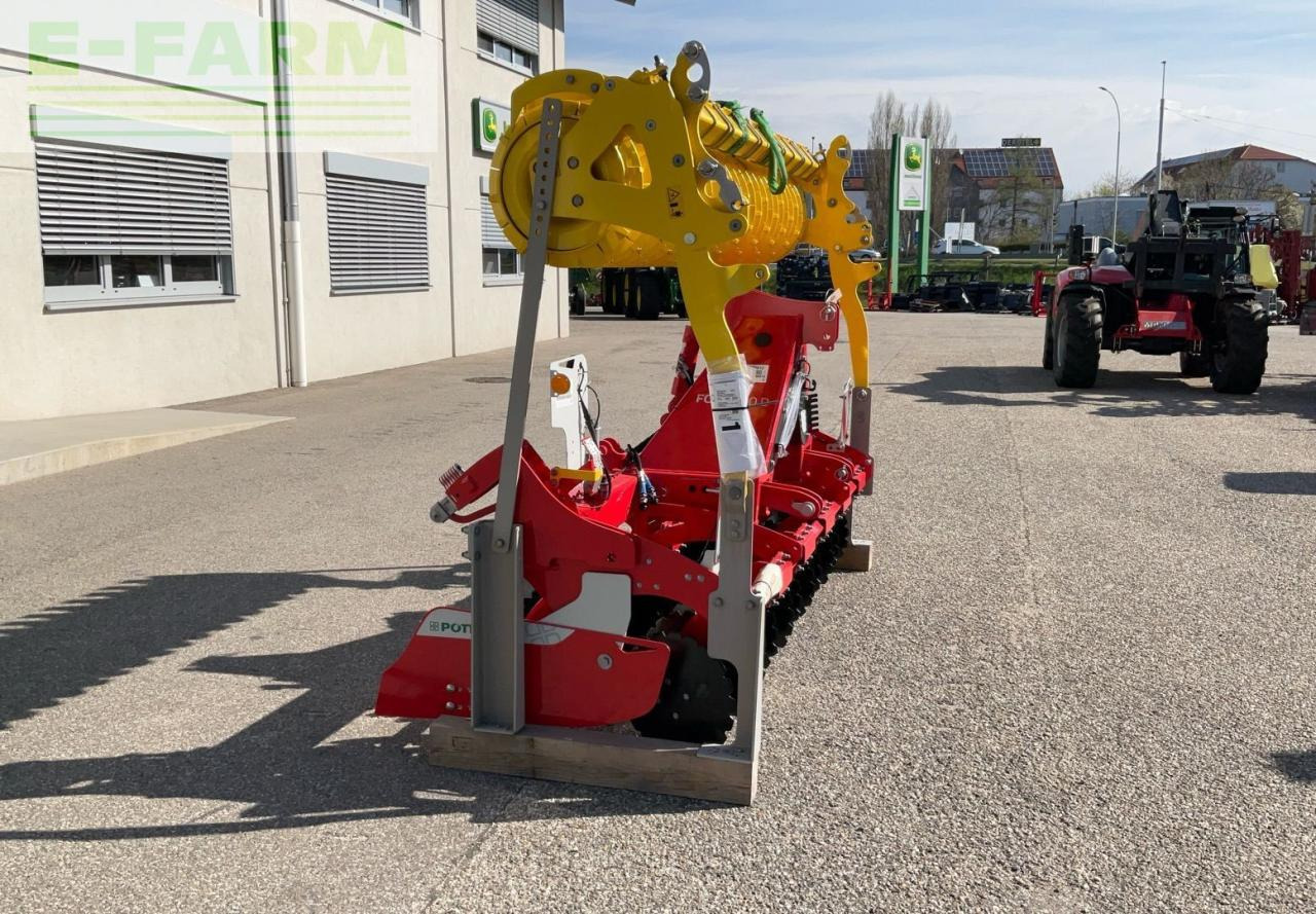 Pöttinger Fox 300D - Lautasäes: kuva Pöttinger Fox 300D - Lautasäes Pöttinger Fox 300D - Lautasäes: kuva Pöttinger Fox 300D - Lautasäes