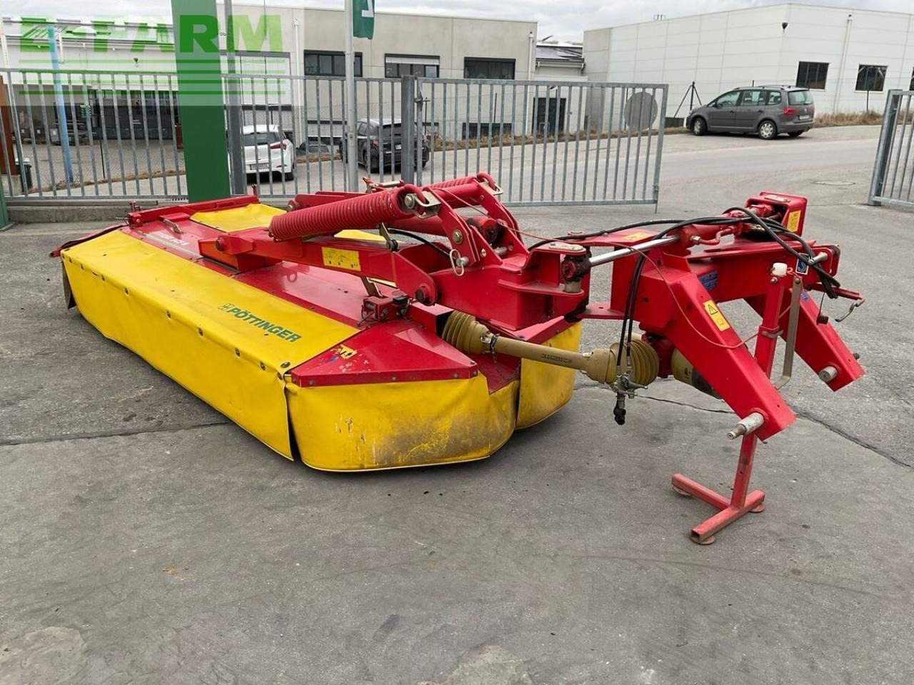 Pöttinger Novacat 305 H - Niittokone: kuva Pöttinger Novacat 305 H - Niittokone Pöttinger Novacat 305 H - Niittokone: kuva Pöttinger Novacat 305 H - Niittokone