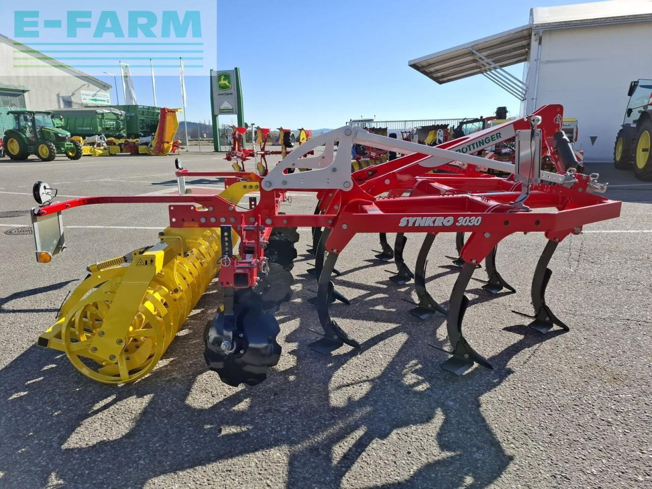 Pöttinger Synkro 3030 - Kultivaattori: kuva Pöttinger Synkro 3030 - Kultivaattori Pöttinger Synkro 3030 - Kultivaattori: kuva Pöttinger Synkro 3030 - Kultivaattori