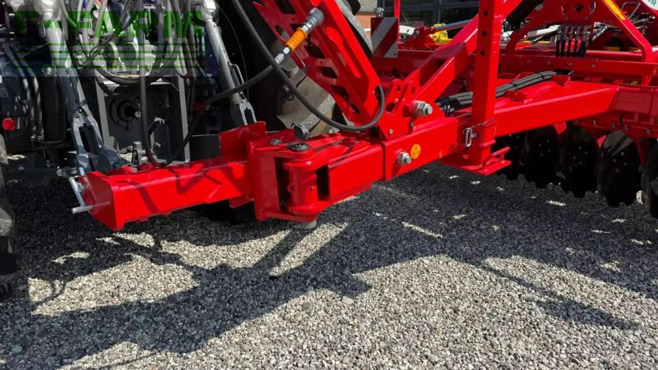 Pöttinger terradisc 6001 t - Maanmuokkauskone: kuva Pöttinger terradisc 6001 t - Maanmuokkauskone Pöttinger terradisc 6001 t - Maanmuokkauskone: kuva Pöttinger terradisc 6001 t - Maanmuokkauskone