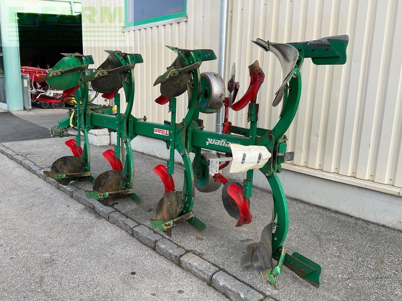 Regent Titan 170 SCX 4-sch. - Aura: kuva Regent Titan 170 SCX 4-sch. - Aura Regent Titan 170 SCX 4-sch. - Aura: kuva Regent Titan 170 SCX 4-sch. - Aura