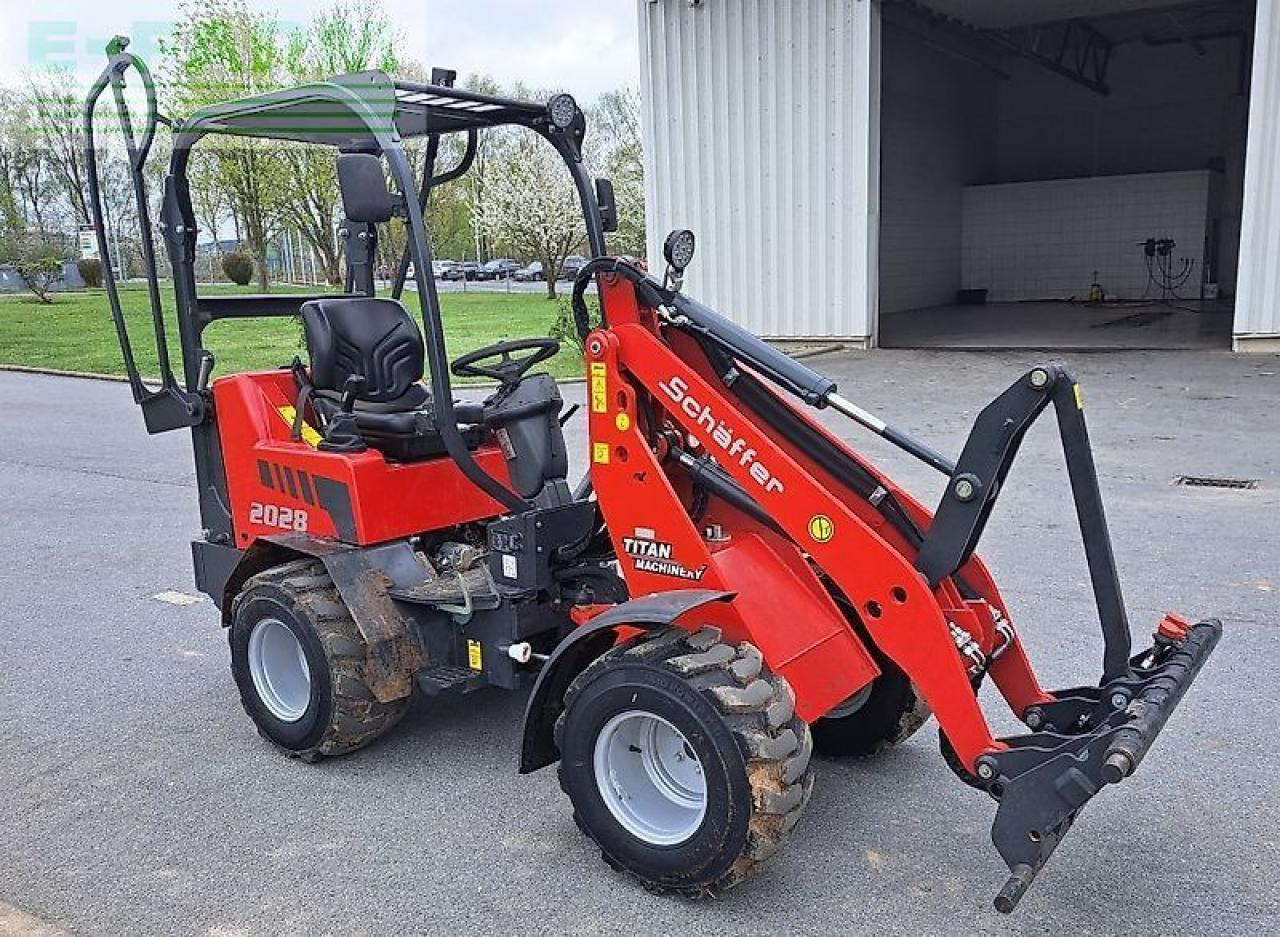 Minikuormaaja Schäffer 2028-2: kuva Minikuormaaja Schäffer 2028-2