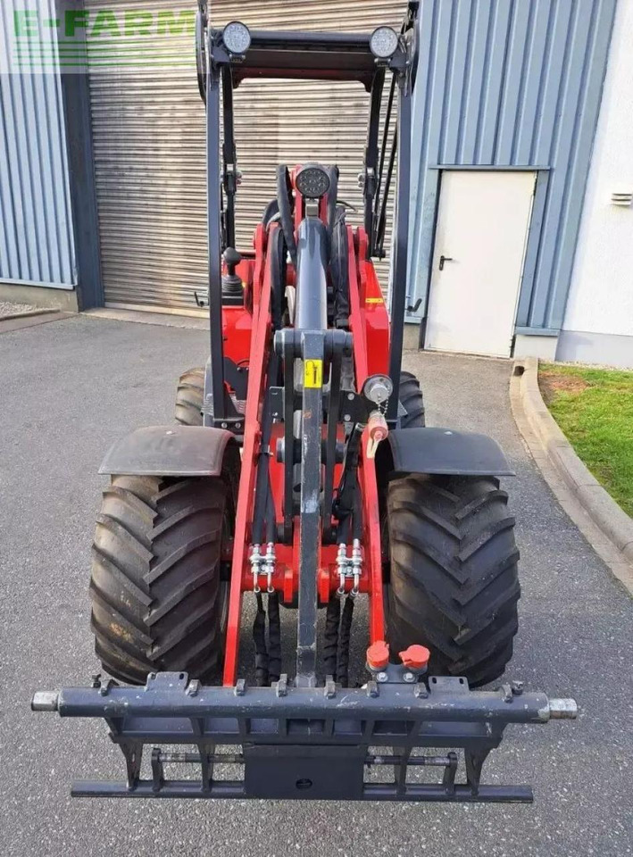 Schäffer 23 e - Minikuormaaja: kuva Schäffer 23 e - Minikuormaaja Schäffer 23 e - Minikuormaaja: kuva Schäffer 23 e - Minikuormaaja