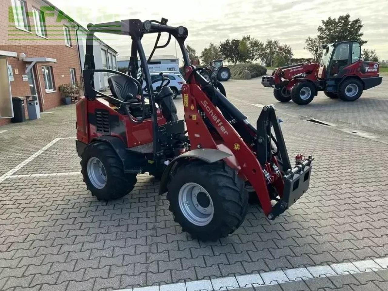 Schäffer 23 e - Minikuormaaja: kuva Schäffer 23 e - Minikuormaaja Schäffer 23 e - Minikuormaaja: kuva Schäffer 23 e - Minikuormaaja