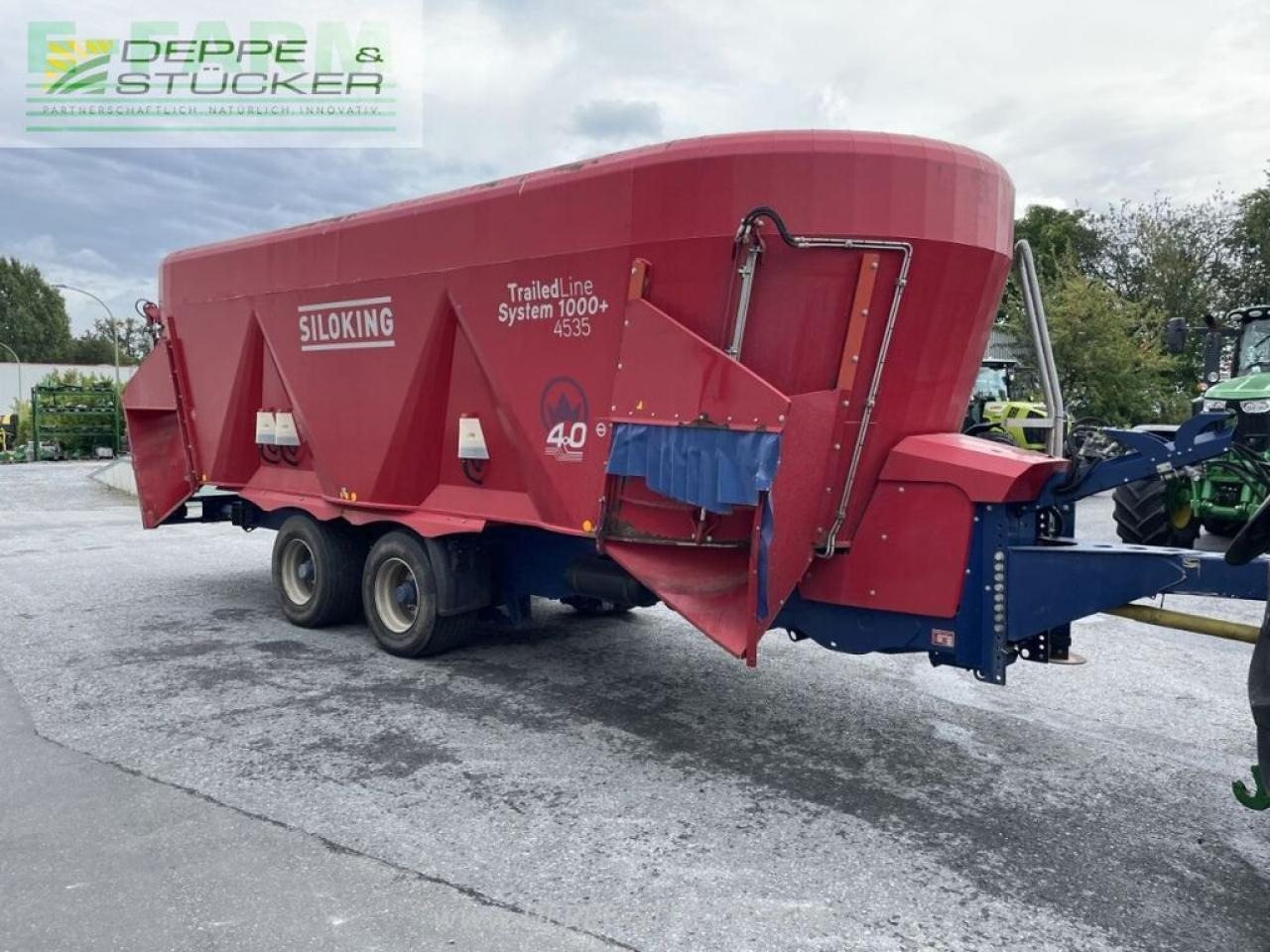 Siloking trailedline 4535 - Karjatalouskone: kuva Siloking trailedline 4535 - Karjatalouskone Siloking trailedline 4535 - Karjatalouskone: kuva Siloking trailedline 4535 - Karjatalouskone