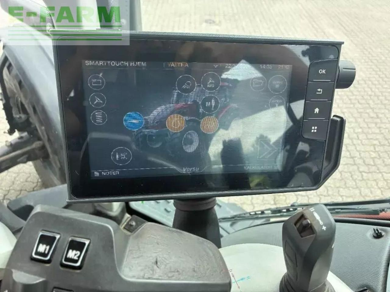 Valtra 254 versus - Traktori: kuva Valtra 254 versus - Traktori Valtra 254 versus - Traktori: kuva Valtra 254 versus - Traktori