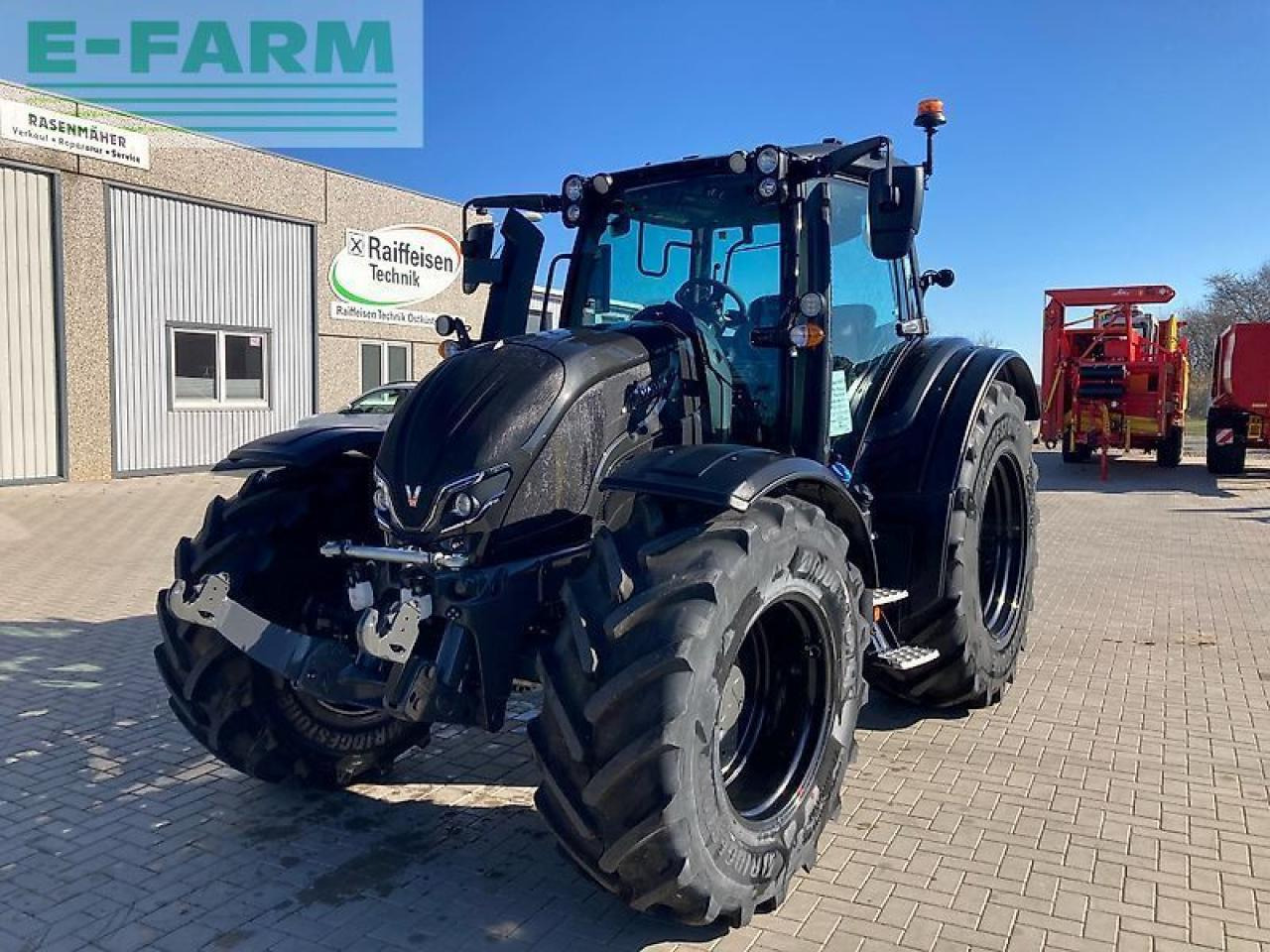 Valtra n 155ea - Traktori: kuva Valtra n 155ea - Traktori Valtra n 155ea - Traktori: kuva Valtra n 155ea - Traktori