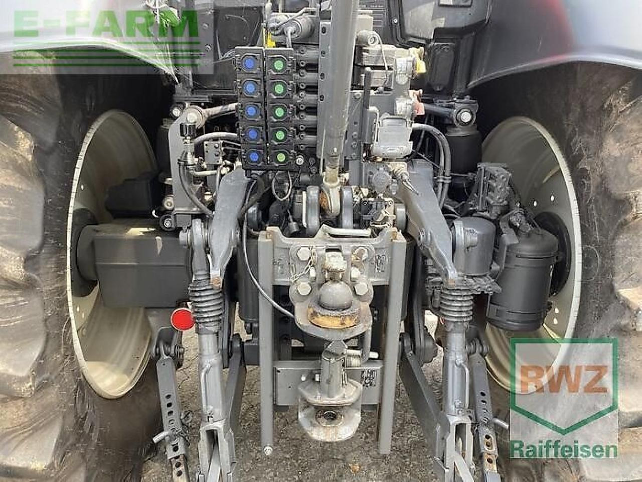 Valtra n135 d schlepper - Traktori: kuva Valtra n135 d schlepper - Traktori Valtra n135 d schlepper - Traktori: kuva Valtra n135 d schlepper - Traktori