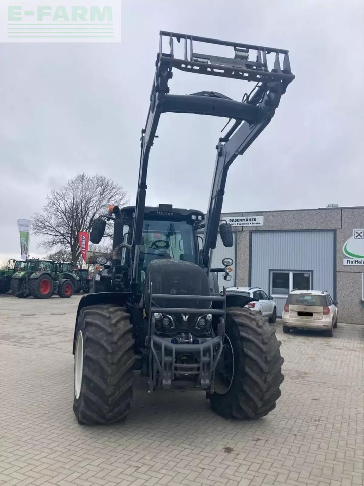 Valtra s374 smarttouch - Traktori: kuva Valtra s374 smarttouch - Traktori Valtra s374 smarttouch - Traktori: kuva Valtra s374 smarttouch - Traktori
