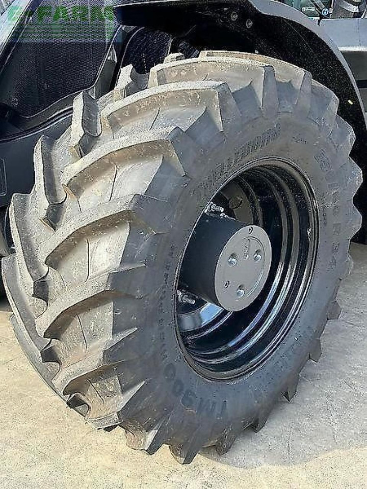 Valtra s396 unlimited - Traktori: kuva Valtra s396 unlimited - Traktori Valtra s396 unlimited - Traktori: kuva Valtra s396 unlimited - Traktori