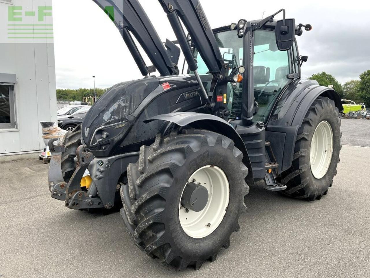 Valtra t 194 s, fkh + fzw, alö g7 m frontlader - Traktori: kuva Valtra t 194 s, fkh + fzw, alö g7 m frontlader - Traktori Valtra t 194 s, fkh + fzw, alö g7 m frontlader - Traktori: kuva Valtra t 194 s, fkh + fzw, alö g7 m frontlader - Traktori
