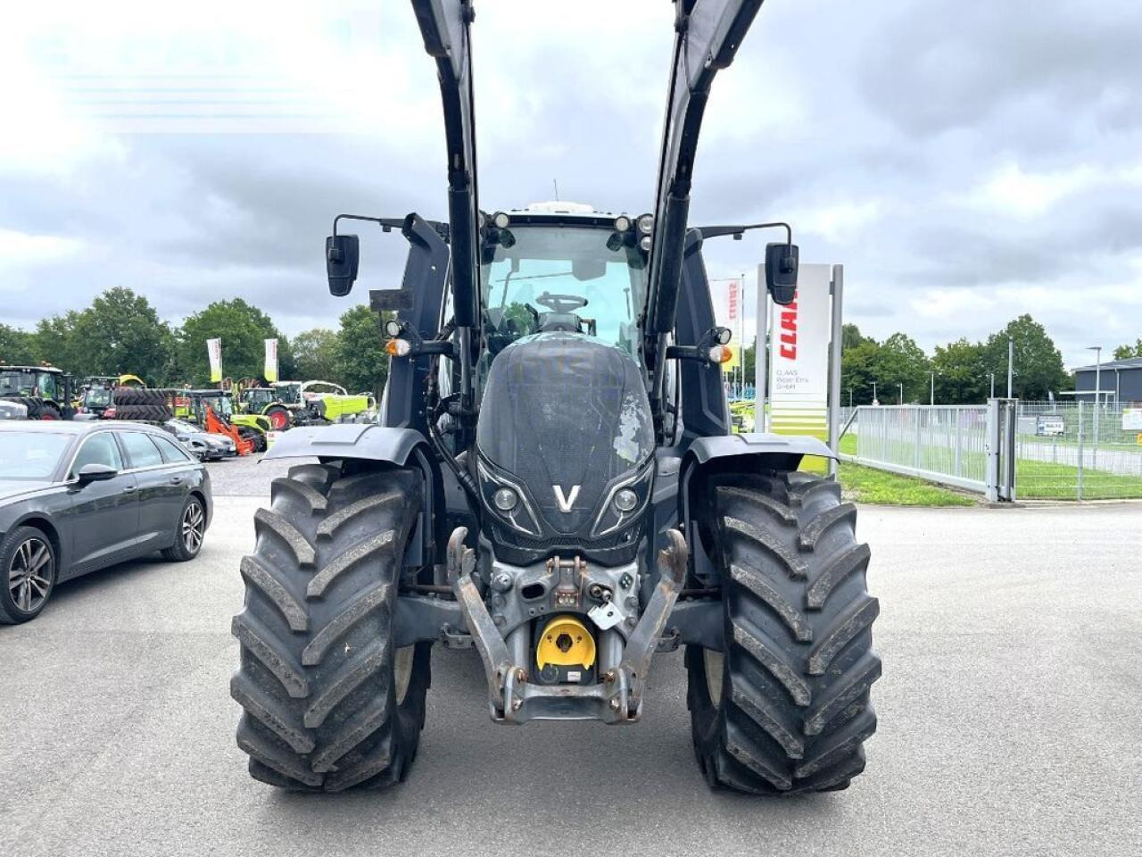 Valtra t 194 s, fkh + fzw, alö g7 m frontlader - Traktori: kuva Valtra t 194 s, fkh + fzw, alö g7 m frontlader - Traktori Valtra t 194 s, fkh + fzw, alö g7 m frontlader - Traktori: kuva Valtra t 194 s, fkh + fzw, alö g7 m frontlader - Traktori