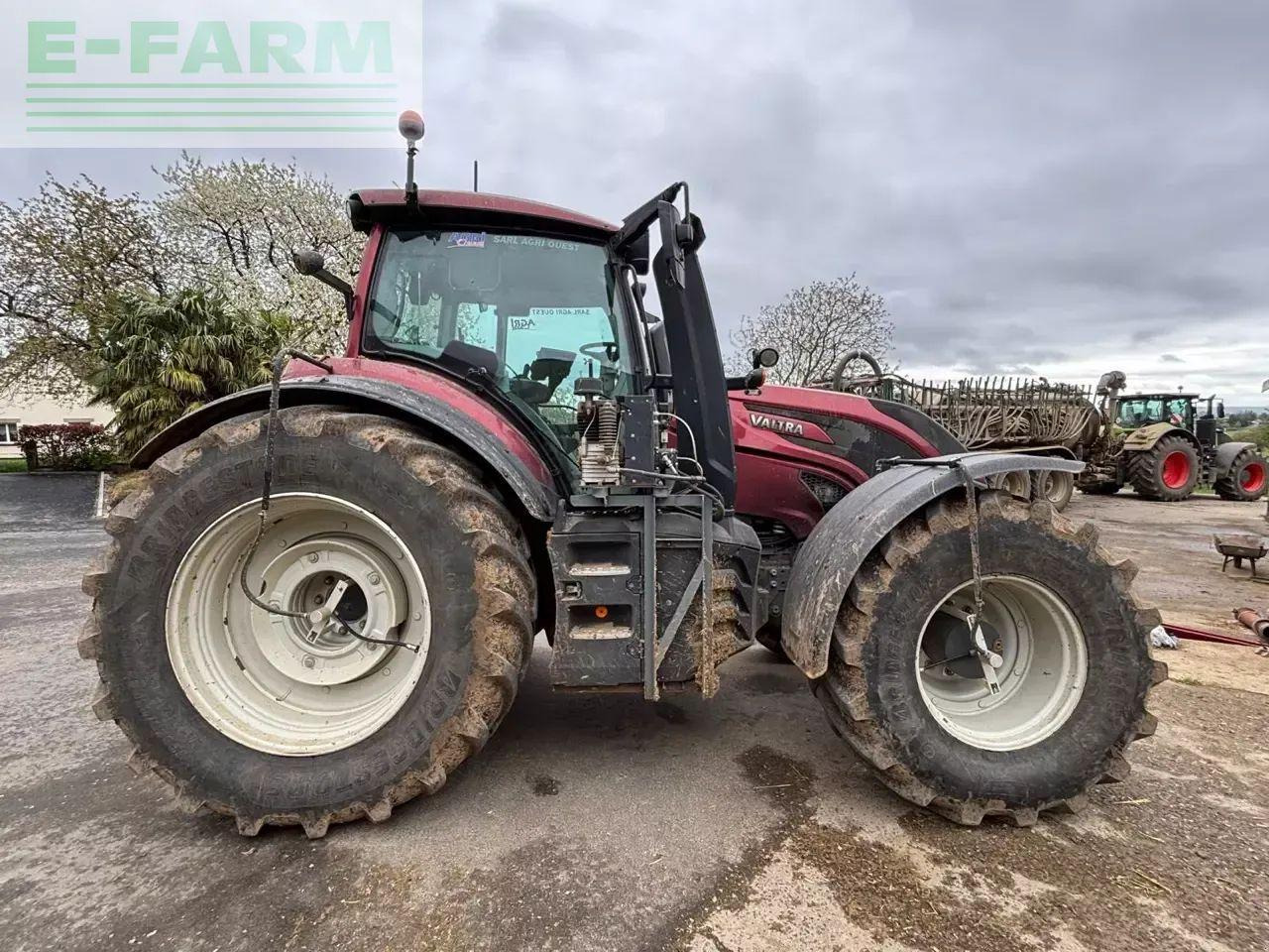 Valtra t 234 v smarttouch - Traktori: kuva Valtra t 234 v smarttouch - Traktori Valtra t 234 v smarttouch - Traktori: kuva Valtra t 234 v smarttouch - Traktori