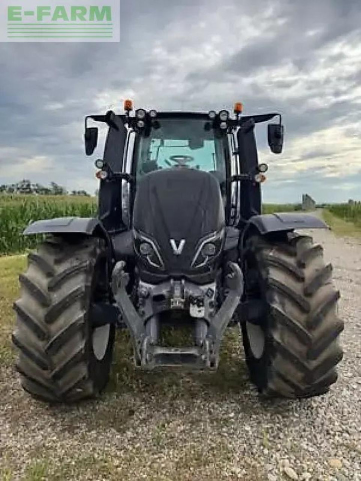 Valtra t254v - Traktori: kuva Valtra t254v - Traktori Valtra t254v - Traktori: kuva Valtra t254v - Traktori