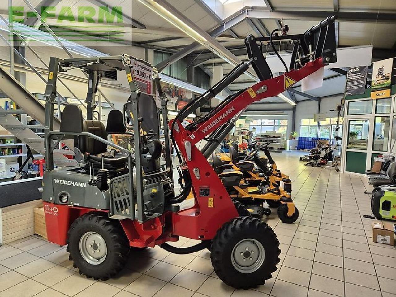 Weidemann 1140 basic line - Minikuormaaja: kuva Weidemann 1140 basic line - Minikuormaaja Weidemann 1140 basic line - Minikuormaaja: kuva Weidemann 1140 basic line - Minikuormaaja