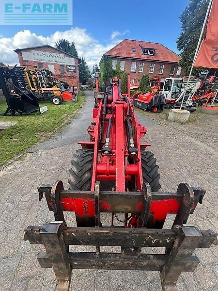 Weidemann 1370 p48 - Minikuormaaja: kuva Weidemann 1370 p48 - Minikuormaaja Weidemann 1370 p48 - Minikuormaaja: kuva Weidemann 1370 p48 - Minikuormaaja