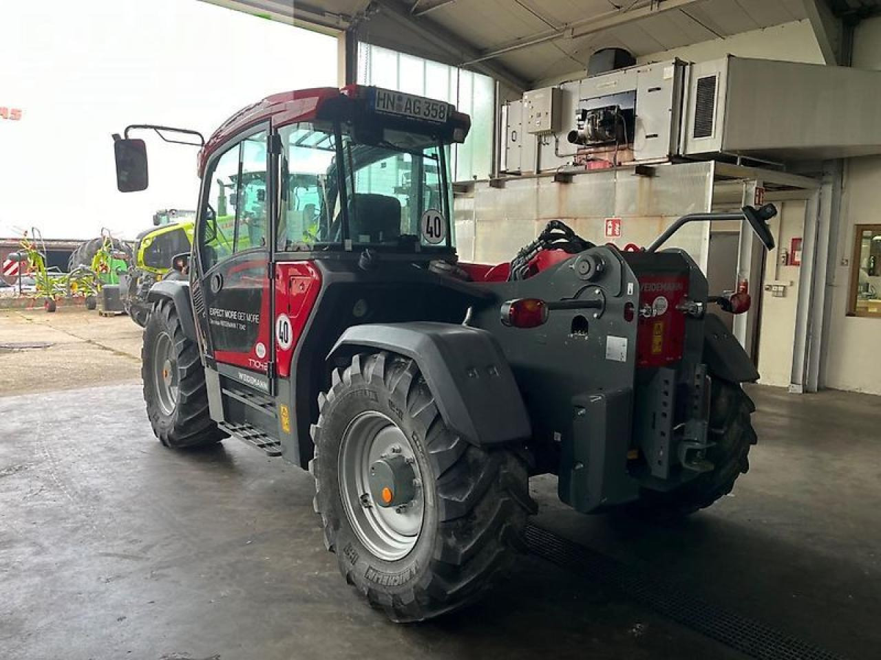 Weidemann t7042 - Kurottaja: kuva Weidemann t7042 - Kurottaja Weidemann t7042 - Kurottaja: kuva Weidemann t7042 - Kurottaja