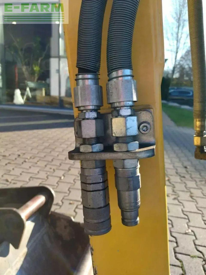 Yanmar sv18 - Minikuormaaja: kuva Yanmar sv18 - Minikuormaaja Yanmar sv18 - Minikuormaaja: kuva Yanmar sv18 - Minikuormaaja