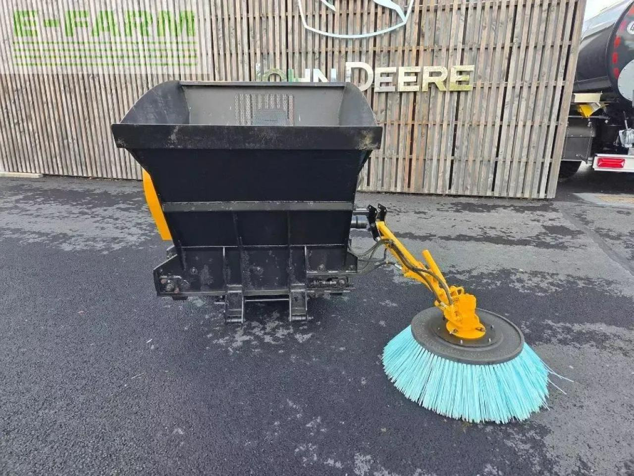 Am317 - Säilörehu - laitteet: kuva am317 - Säilörehu - laitteet Am317 - Säilörehu - laitteet: kuva am317 - Säilörehu - laitteet