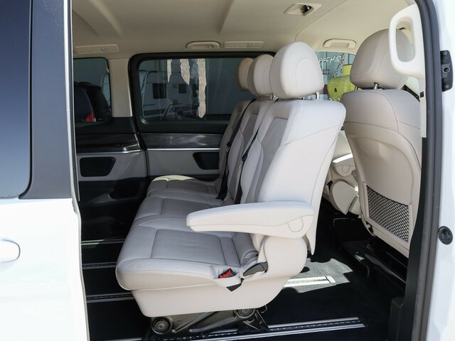 MERCEDES-BENZ EQV 300 Avantgarde Extralang,8Sitze,Leder beige - Pikkubussi, Sähköpakettiauto: kuva MERCEDES-BENZ EQV 300 Avantgarde Extralang,8Sitze,Leder beige - Pikkubussi, Sähköpakettiauto MERCEDES-BENZ EQV 300 Avantgarde Extralang,8Sitze,Leder beige - Pikkubussi, Sähköpakettiauto: kuva MERCEDES-BENZ EQV 300 Avantgarde Extralang,8Sitze,Leder beige - Pikkubussi, Sähköpakettiauto