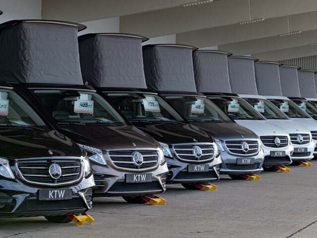 Pikkubussi, Sähköpakettiauto MERCEDES-BENZ EQV 300 Extralang,Avantgarde,8Sitze,2xelektr.Tür: kuva Pikkubussi, Sähköpakettiauto MERCEDES-BENZ EQV 300 Extralang,Avantgarde,8Sitze,2xelektr.Tür