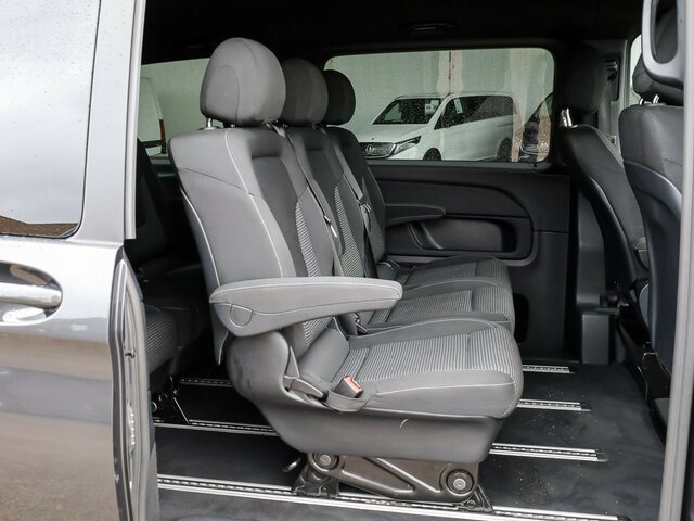 MERCEDES-BENZ EQV 300 ang,8Sitzer,2xSchiebetür,360°Kamera... - Pikkubussi, Sähköpakettiauto: kuva MERCEDES-BENZ EQV 300 ang,8Sitzer,2xSchiebetür,360°Kamera... - Pikkubussi, Sähköpakettiauto MERCEDES-BENZ EQV 300 ang,8Sitzer,2xSchiebetür,360°Kamera... - Pikkubussi, Sähköpakettiauto: kuva MERCEDES-BENZ EQV 300 ang,8Sitzer,2xSchiebetür,360°Kamera... - Pikkubussi, Sähköpakettiauto