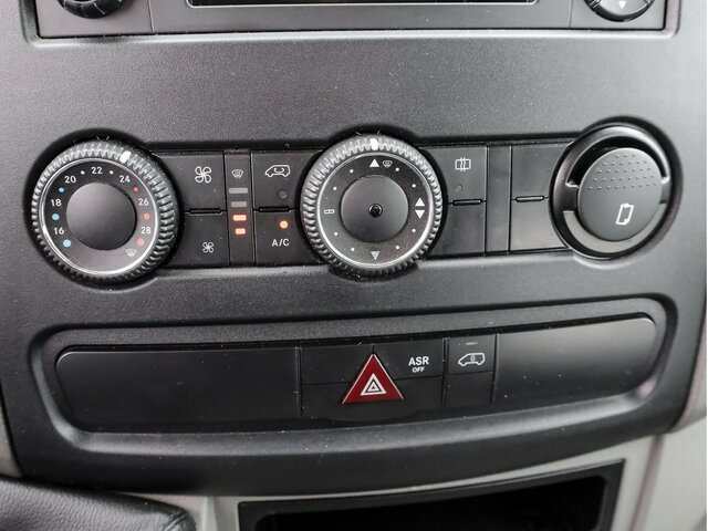 Leasing MERCEDES-BENZ Sprinter 316CDI DOKA,Allrad,Klima MERCEDES-BENZ Sprinter 316CDI DOKA,Allrad,Klima: kuva Leasing MERCEDES-BENZ Sprinter 316CDI DOKA,Allrad,Klima MERCEDES-BENZ Sprinter 316CDI DOKA,Allrad,Klima