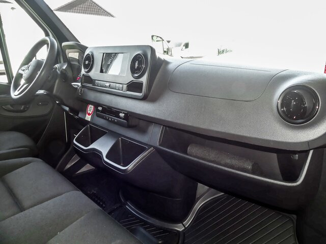 MERCEDES-BENZ Sprinter 317 CDI,3665mm,Automatik,Kamera... - Pakettiauto: kuva MERCEDES-BENZ Sprinter 317 CDI,3665mm,Automatik,Kamera... - Pakettiauto MERCEDES-BENZ Sprinter 317 CDI,3665mm,Automatik,Kamera... - Pakettiauto: kuva MERCEDES-BENZ Sprinter 317 CDI,3665mm,Automatik,Kamera... - Pakettiauto