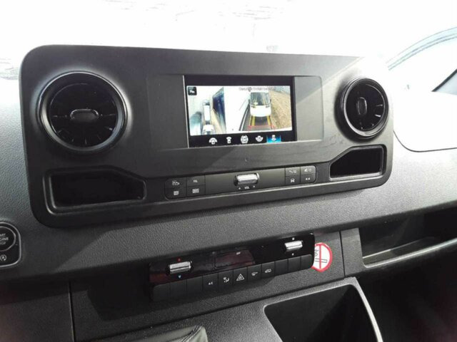 MERCEDES-BENZ Sprinter 317 CDI Kasten,L2H2,MBUX,Kamera... - Pakettiauto: kuva MERCEDES-BENZ Sprinter 317 CDI Kasten,L2H2,MBUX,Kamera... - Pakettiauto MERCEDES-BENZ Sprinter 317 CDI Kasten,L2H2,MBUX,Kamera... - Pakettiauto: kuva MERCEDES-BENZ Sprinter 317 CDI Kasten,L2H2,MBUX,Kamera... - Pakettiauto