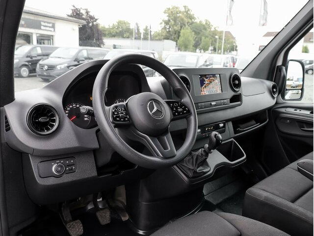 Pakettiauto MERCEDES-BENZ Sprinter 317 CDI Kasten,L2H2,MBUX,Kamera...: kuva Pakettiauto MERCEDES-BENZ Sprinter 317 CDI Kasten,L2H2,MBUX,Kamera...