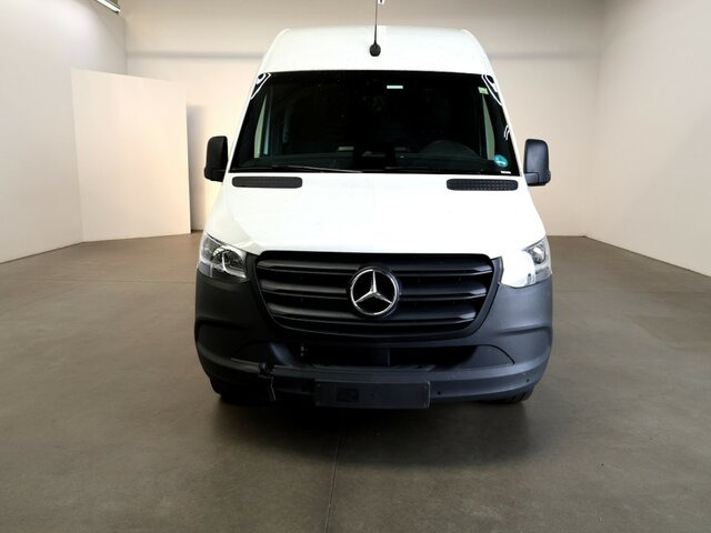 Leasing MERCEDES-BENZ Sprinter 317 Maxi,9GTronic,MBUX,Kamera MERCEDES-BENZ Sprinter 317 Maxi,9GTronic,MBUX,Kamera: kuva Leasing MERCEDES-BENZ Sprinter 317 Maxi,9GTronic,MBUX,Kamera MERCEDES-BENZ Sprinter 317 Maxi,9GTronic,MBUX,Kamera