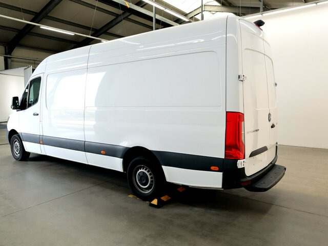 Leasing MERCEDES-BENZ Sprinter 317 Maxi,9GTronic,MBUX,Kamera MERCEDES-BENZ Sprinter 317 Maxi,9GTronic,MBUX,Kamera: kuva Leasing MERCEDES-BENZ Sprinter 317 Maxi,9GTronic,MBUX,Kamera MERCEDES-BENZ Sprinter 317 Maxi,9GTronic,MBUX,Kamera