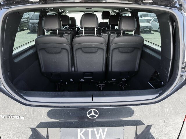 Minibussi, Pikkubussi MERCEDES-BENZ V 300 Avantgarde Extralang,2xSchiebetür elektr.: kuva Minibussi, Pikkubussi MERCEDES-BENZ V 300 Avantgarde Extralang,2xSchiebetür elektr.