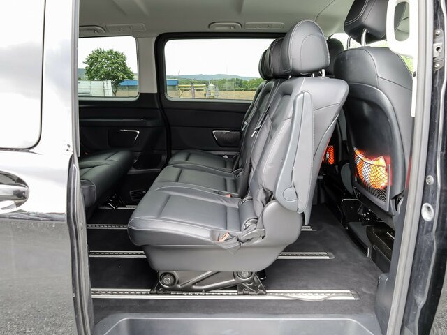 MERCEDES-BENZ V 300 Edition Extralang,2Schiebetür el.,8Sitzer - Minibussi, Pikkubussi: kuva MERCEDES-BENZ V 300 Edition Extralang,2Schiebetür el.,8Sitzer - Minibussi, Pikkubussi MERCEDES-BENZ V 300 Edition Extralang,2Schiebetür el.,8Sitzer - Minibussi, Pikkubussi: kuva MERCEDES-BENZ V 300 Edition Extralang,2Schiebetür el.,8Sitzer - Minibussi, Pikkubussi