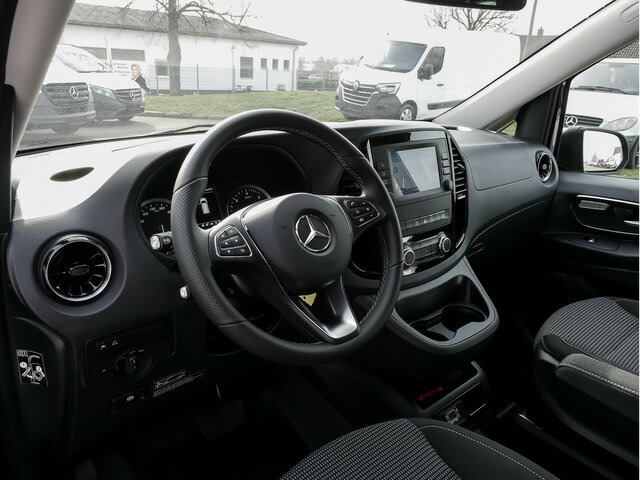 Interior photo 2: Retkeilyauto MERCEDES-BENZ V 300 Marco Polo ActivityEdition,2xTür,20Zoll LM