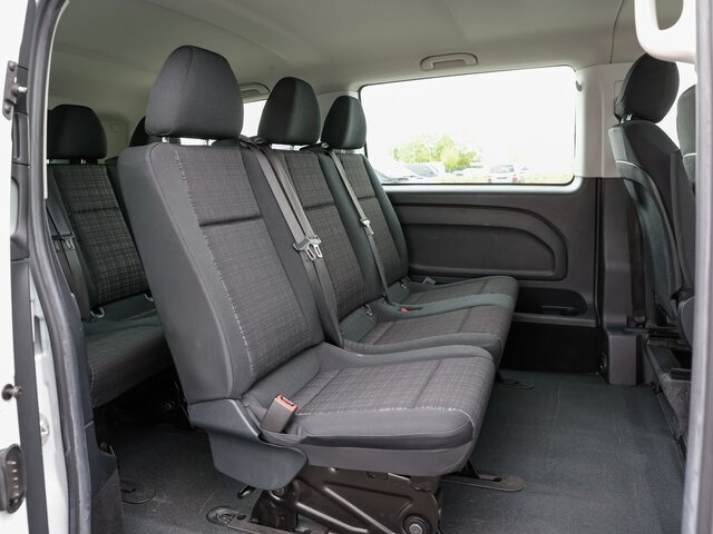 MERCEDES-BENZ Vito 111 TourerPro,lang,8Sitzer,Klima,Standhzg. - Pikkubussi: kuva MERCEDES-BENZ Vito 111 TourerPro,lang,8Sitzer,Klima,Standhzg. - Pikkubussi MERCEDES-BENZ Vito 111 TourerPro,lang,8Sitzer,Klima,Standhzg. - Pikkubussi: kuva MERCEDES-BENZ Vito 111 TourerPro,lang,8Sitzer,Klima,Standhzg. - Pikkubussi