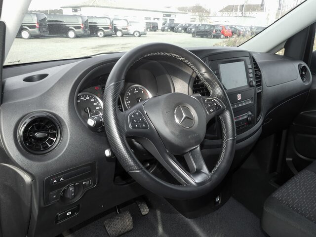 MERCEDES-BENZ Vito 116TourerPro ,Extralang,2xKlima,Kamera,AHK - Pikkubussi: kuva MERCEDES-BENZ Vito 116TourerPro ,Extralang,2xKlima,Kamera,AHK - Pikkubussi MERCEDES-BENZ Vito 116TourerPro ,Extralang,2xKlima,Kamera,AHK - Pikkubussi: kuva MERCEDES-BENZ Vito 116TourerPro ,Extralang,2xKlima,Kamera,AHK - Pikkubussi