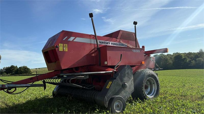 Pomi Mini 100 MF 1839 - Käärijä: kuva Pomi Mini 100 MF 1839 - Käärijä Pomi Mini 100 MF 1839 - Käärijä: kuva Pomi Mini 100 MF 1839 - Käärijä