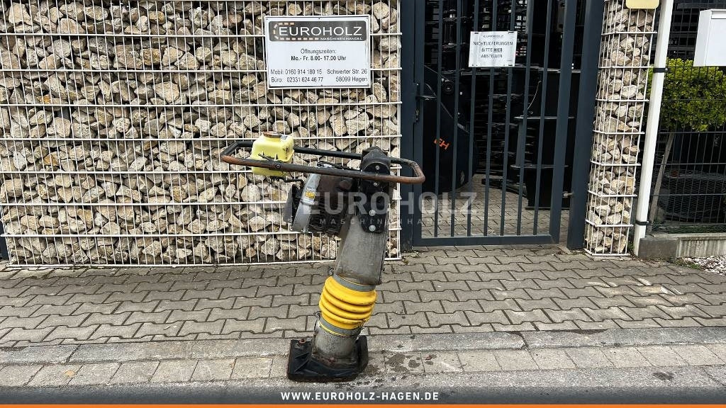 Ammann Vibrationsstampfer ABS 68 - Tärylevy: kuva Ammann Vibrationsstampfer ABS 68 - Tärylevy Ammann Vibrationsstampfer ABS 68 - Tärylevy: kuva Ammann Vibrationsstampfer ABS 68 - Tärylevy