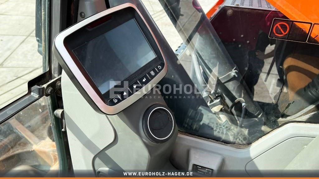 Telakaivukone Doosan Kettenbagger DX 235 LCR-5, hyd. SW OilQuick 70-55: kuva Telakaivukone Doosan Kettenbagger DX 235 LCR-5, hyd. SW OilQuick 70-55