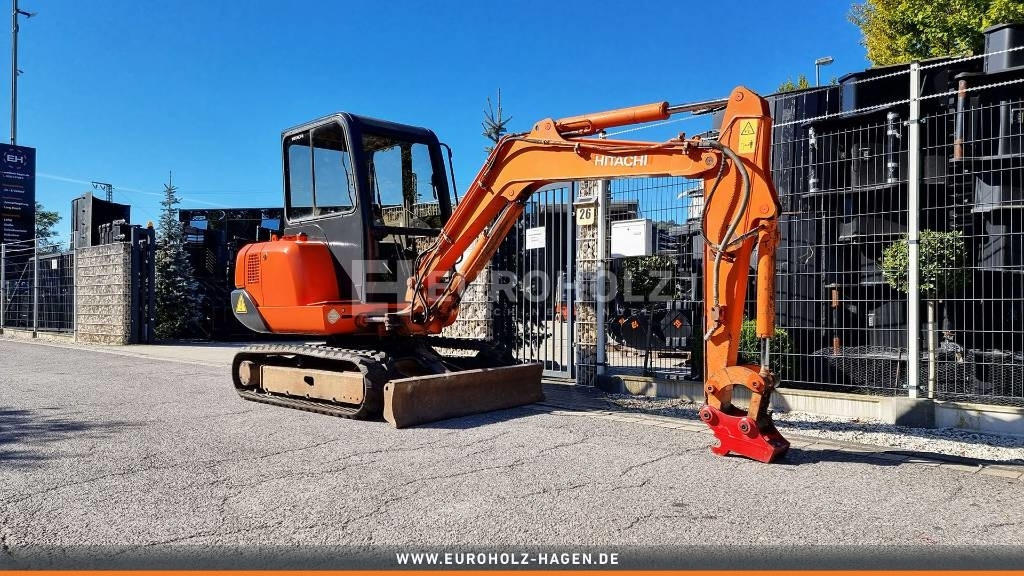 Hitachi EX35, Minibagger, Schnellwechsler MS03, Knickmatik - Minikuormaaja: kuva Hitachi EX35, Minibagger, Schnellwechsler MS03, Knickmatik - Minikuormaaja Hitachi EX35, Minibagger, Schnellwechsler MS03, Knickmatik - Minikuormaaja: kuva Hitachi EX35, Minibagger, Schnellwechsler MS03, Knickmatik - Minikuormaaja